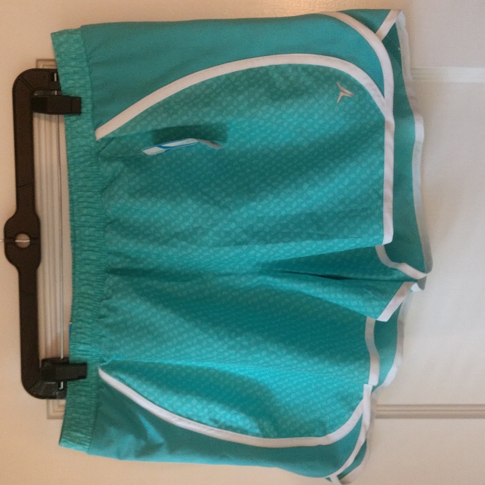 Old Navy running shorts size large